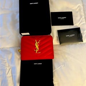 Classic Monogram zip around wallet matelasse chevron leather compact